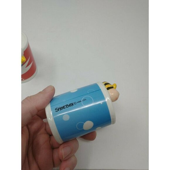 Shoebox Bee Salt And Pepper Shaker Set Great Table - Picture 7 of 8